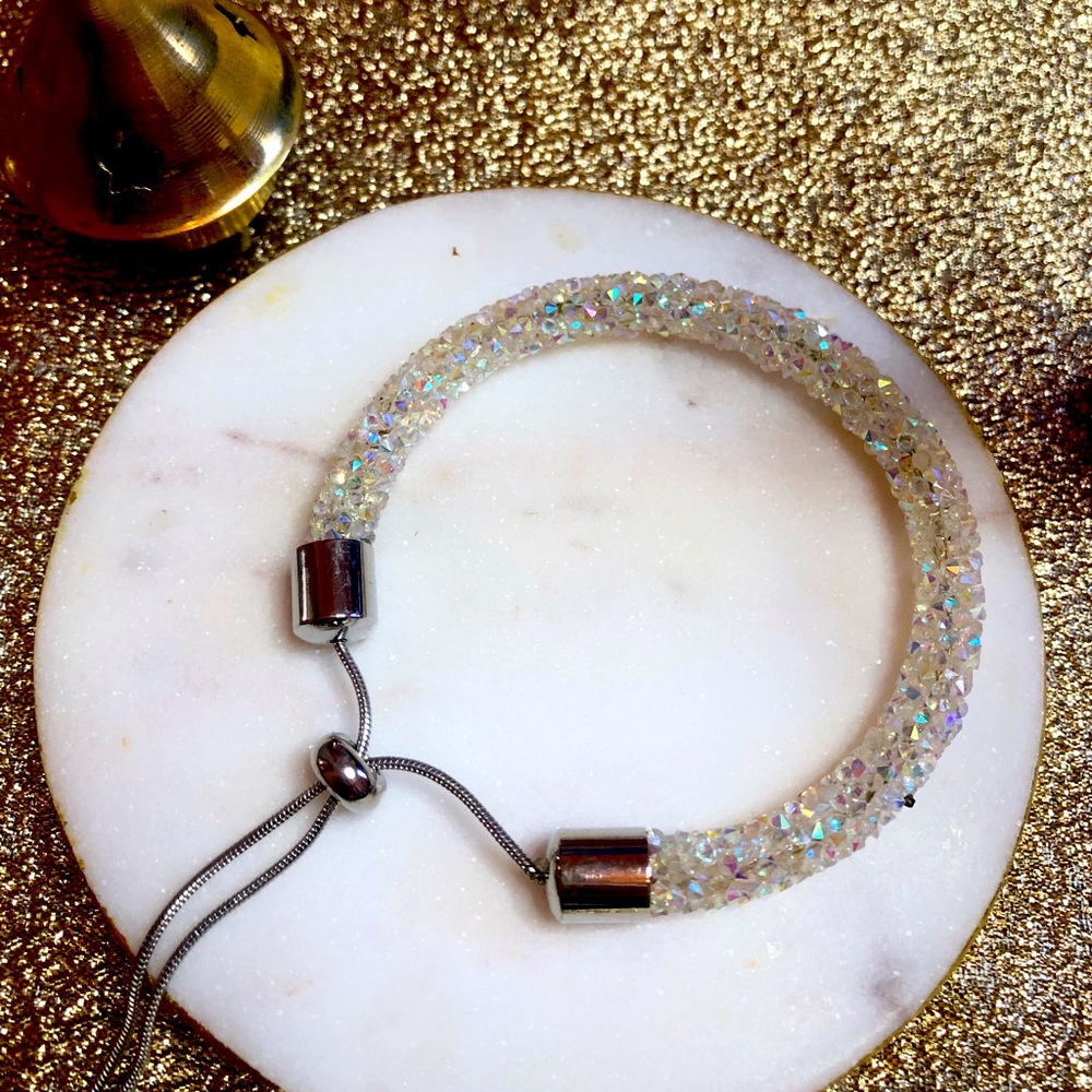 Crystals bangle AB color stone with adjustable cable